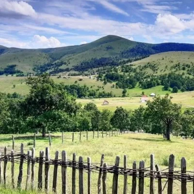 Prvomajski praznici na Zlatiboru – idealna prilika za beg u prirodu! 